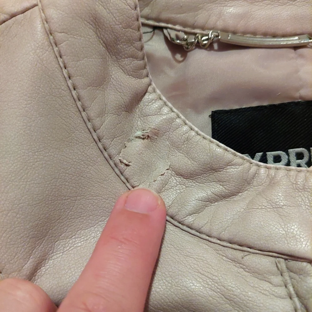 EXPRESS minus the leather moto jacket - Picture 6 of 6